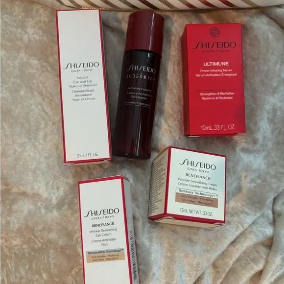 Shiseido Skincare Collection with Gold and Red Accents - Picture 2 of 6